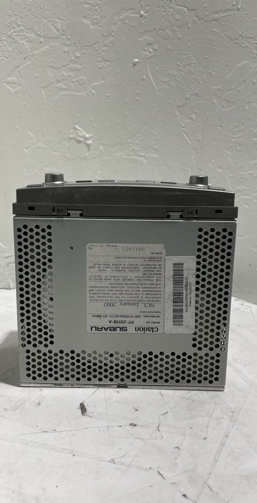 Subaru PF-2851B-A Radio 6 Disc CD Changer Clarion AUX SAT Stereo
