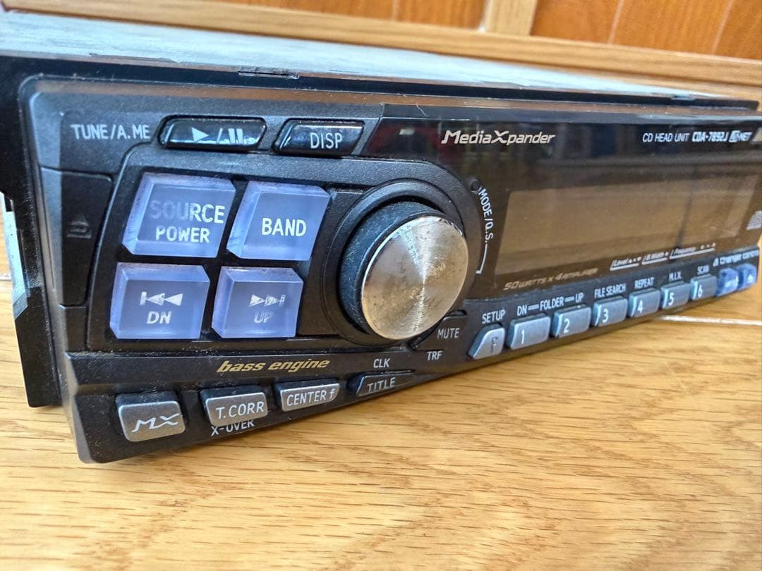 Alpine CDA-7892J 1DIN Car Audio CD Head Unit 50W x 4 V-Drive Bass Engine Japan