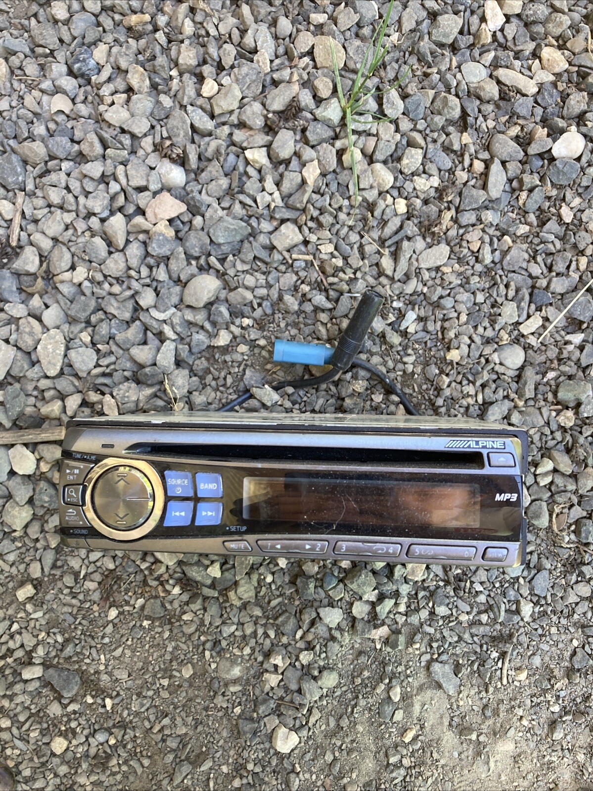 Alpine CDE-9872 MP3 CD Receiver Radio