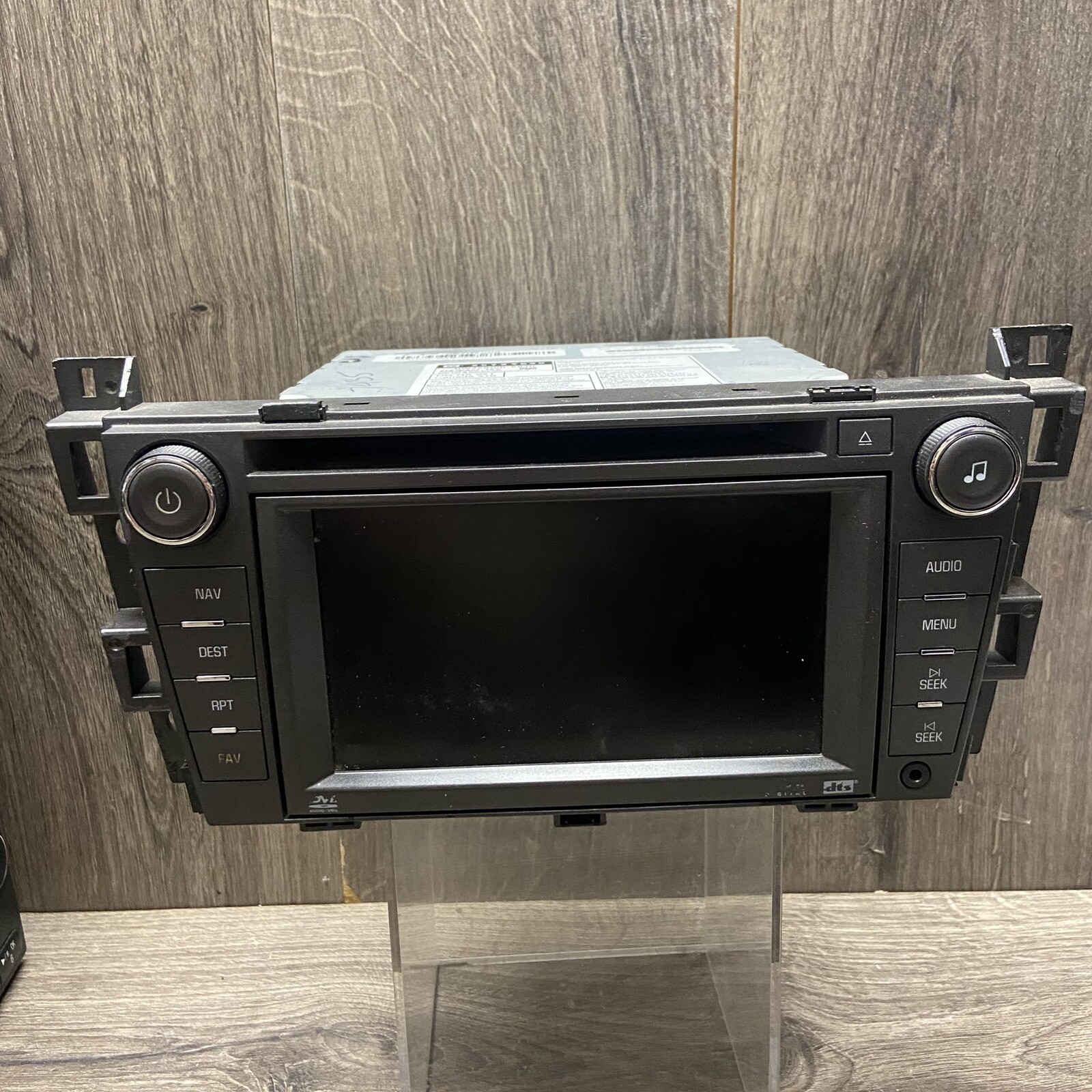 Cadillac SRX Stereo Navigation Unit Denso DW468100-5870 GM 25797598 DVD NAV