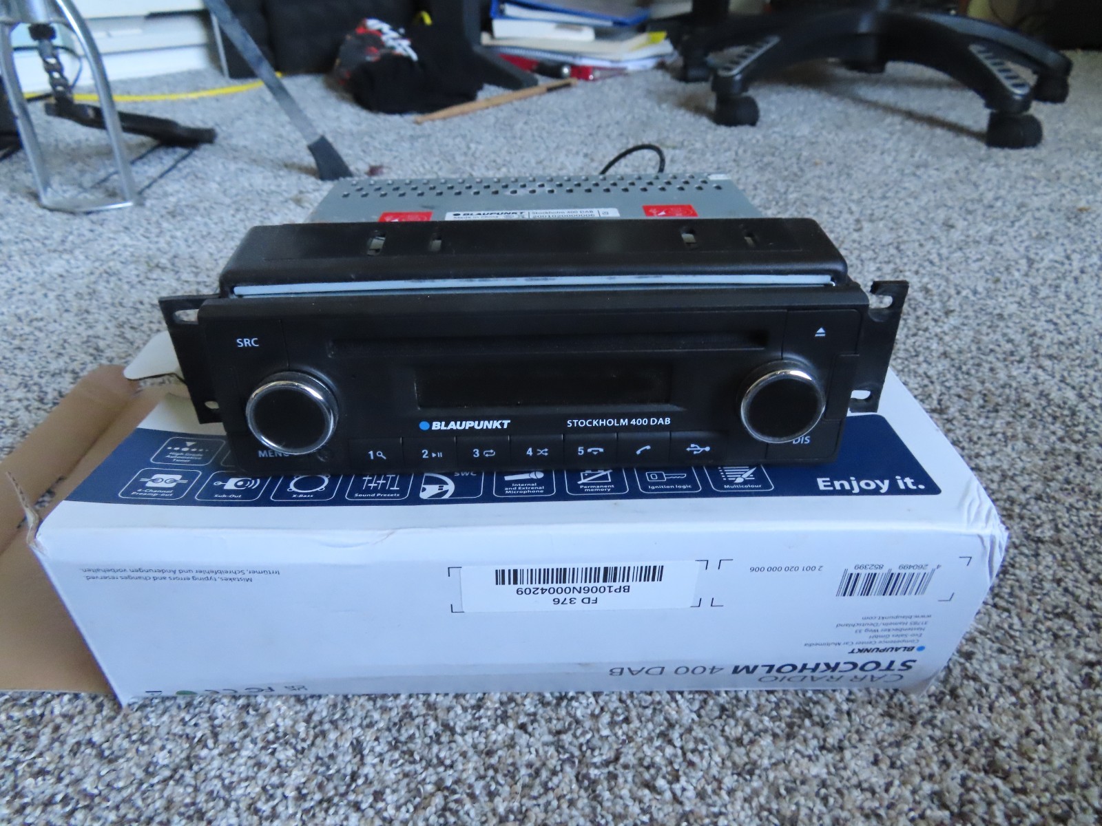 Blaupunkt Stokholm 400 DAB Car Stereo Head Bluetooth/CD/AUX/AM/FM