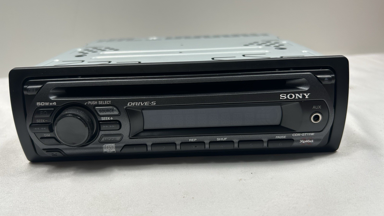 Sony CDX-GT11W CD Player In Dash Receiver