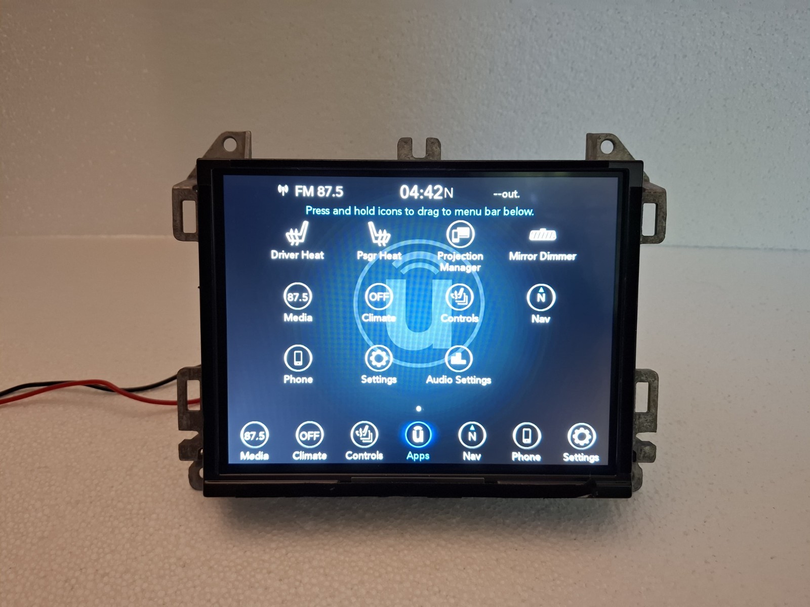 18-23 Jeep Wrangler Uconnect 8.4″ Radio Display Screen CarPlay & Android Auto