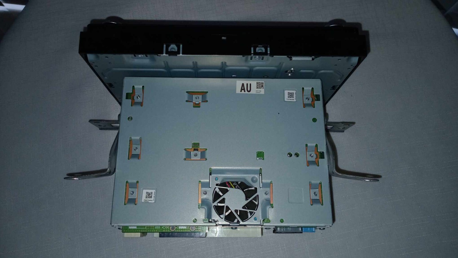 07/2020 to 12/2022 Toyota ZVW50R Prius – CD Player Radio SAT NAV 86140-47510