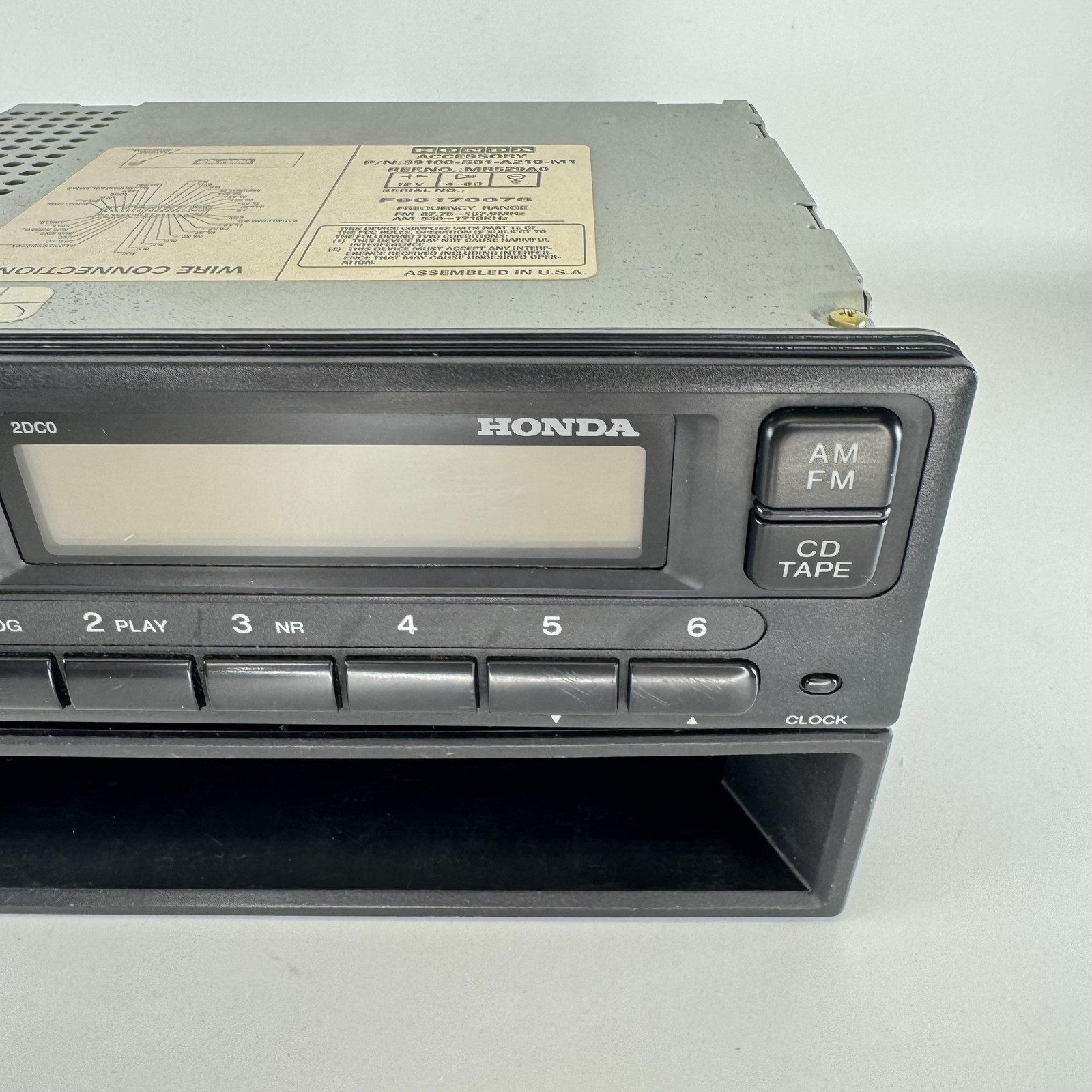 Honda OEM Car Stereo Radio Cassette Player 39100-S01-A210-M1 AM FM CD Tape USA