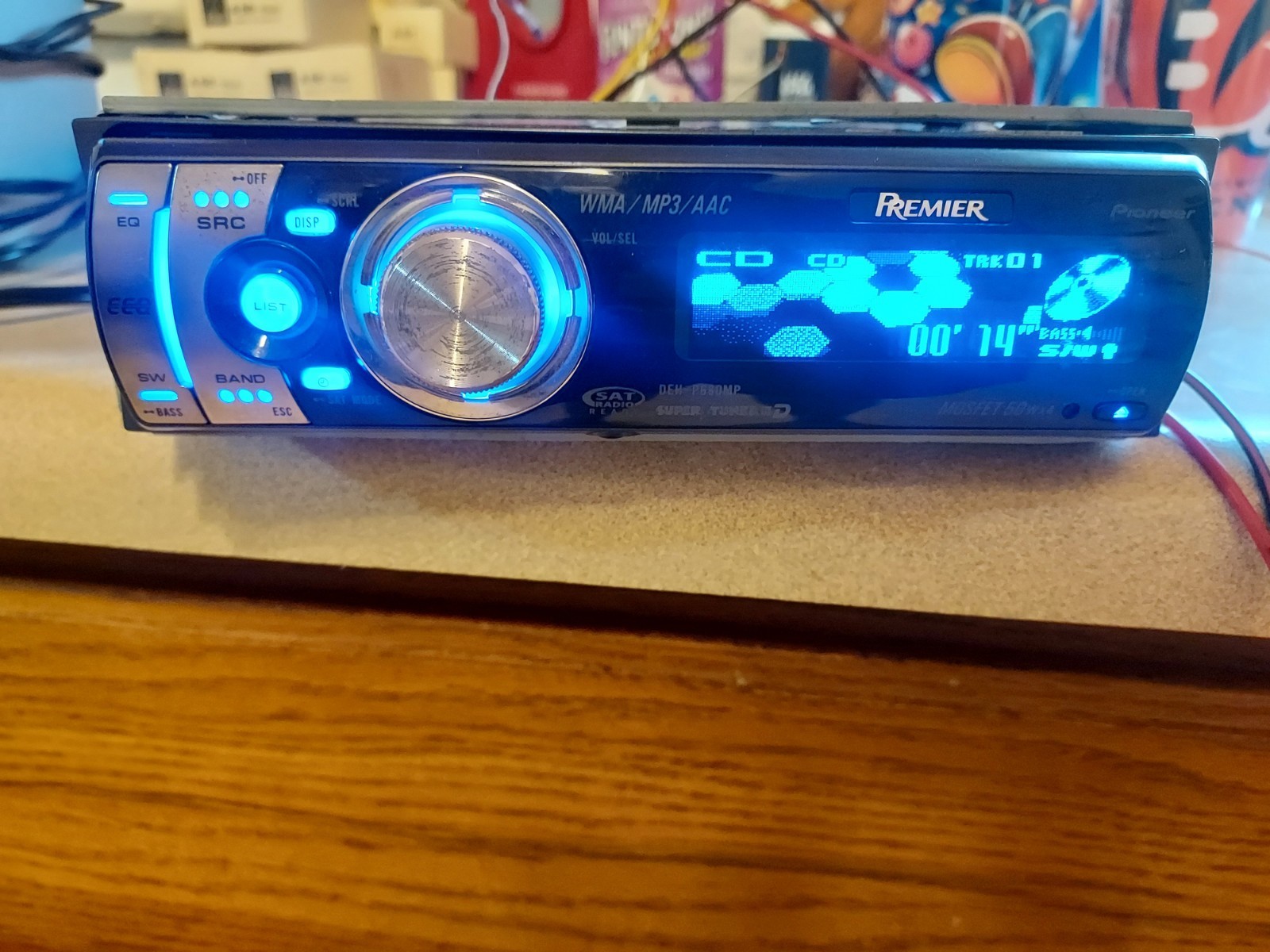PIONEER PREMIER DEH-P680MP CD PLAYER W/ Remote