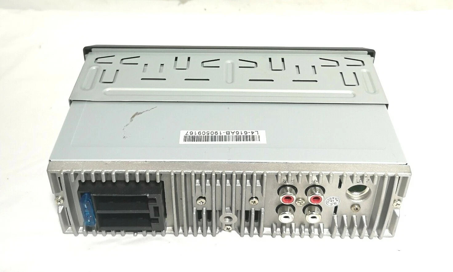 BOSS Audio Car Mp3 Player- 616UAB- 200 watts- 4 channel MP3 RADIO NEW NO BOX