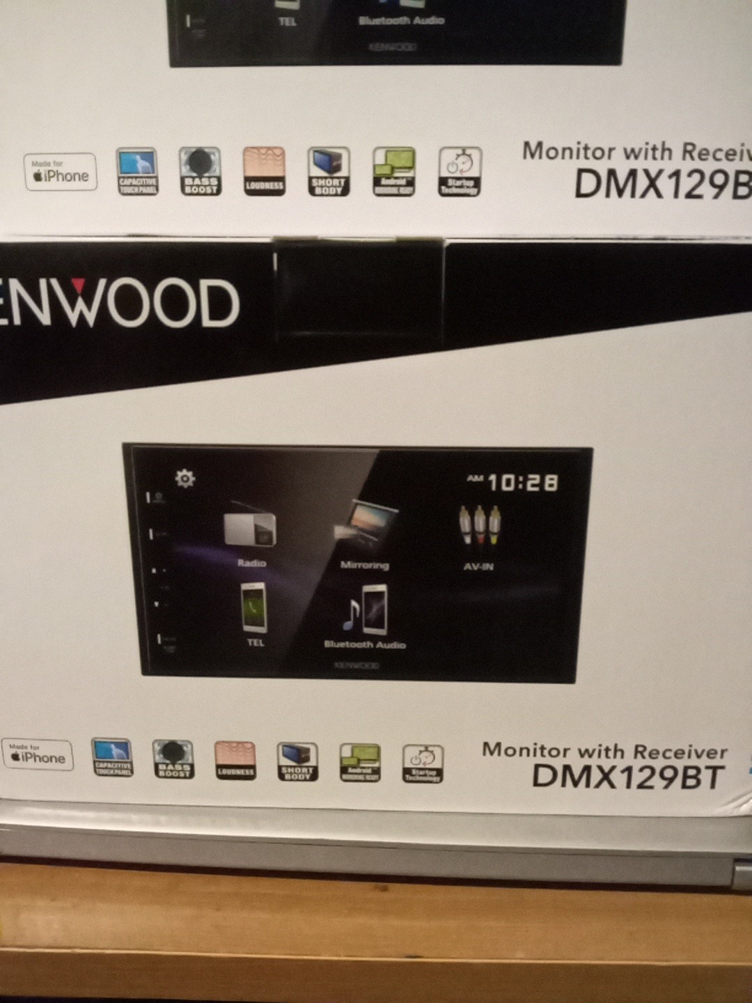 Kenwood DMX129BT 6.8″ LCD Touchscreen Digital Car Stereo AM FM Bluetooth USB