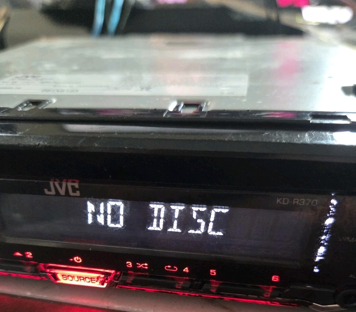 JVC KD-R370 Car Stereo CD MP3 WMA Player Aux Radio Receiver