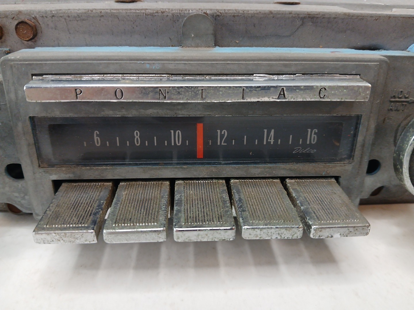GM 1960s 70s Pontiac Delco AM In Dash Radio Model 7293512 – Tested Works