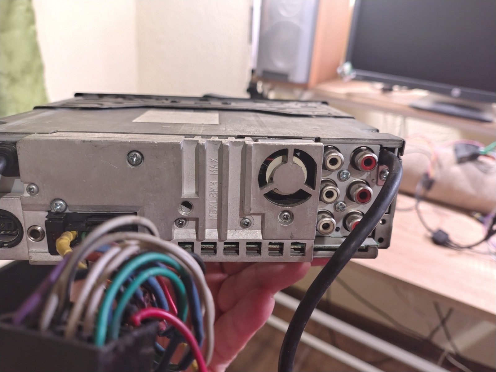 Alpine CDA-9886 Car Stereo CD Receiver Fully Working 4V Pre out Good Shape