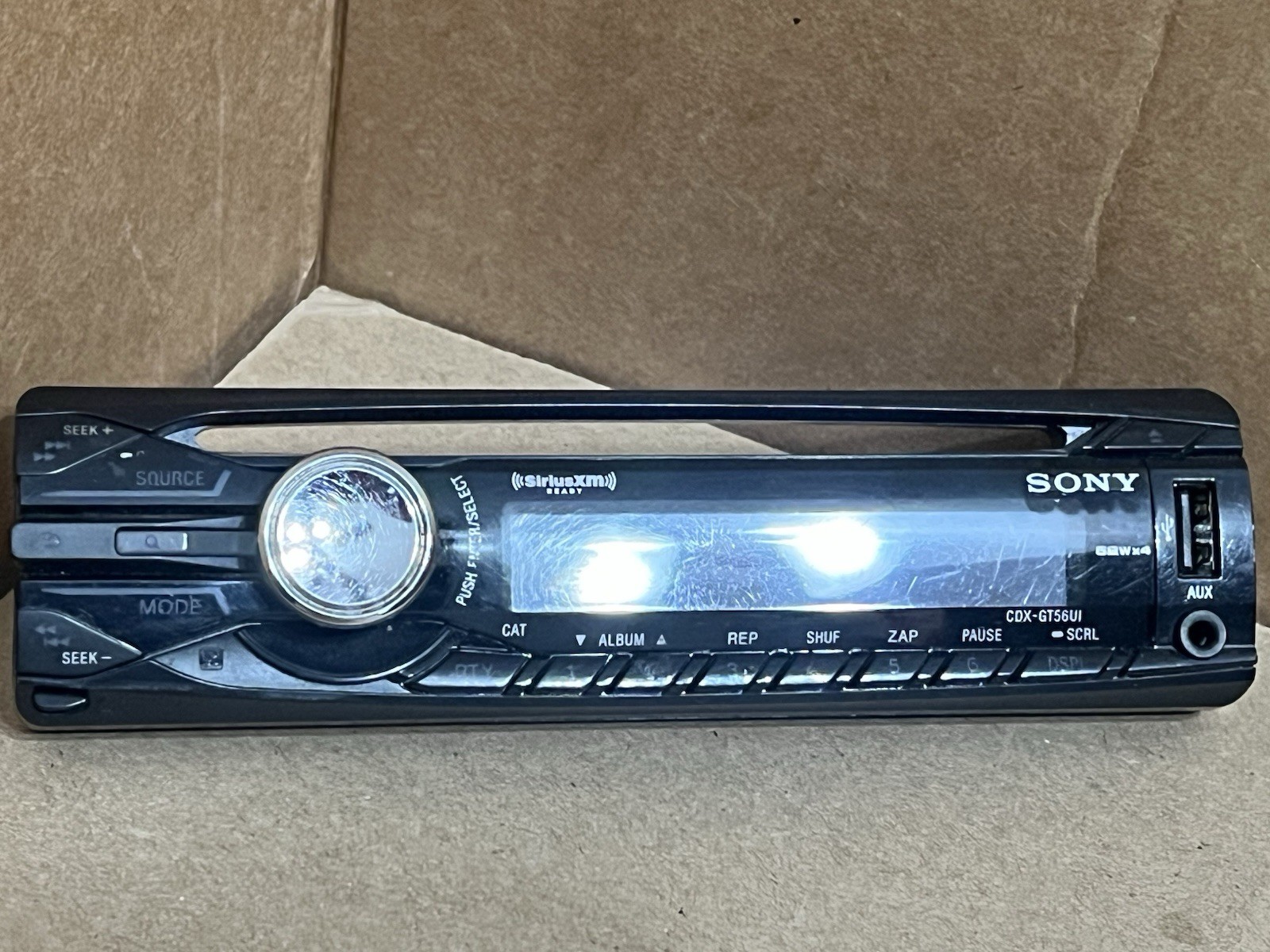 🦄Sony CDX-GT560UI Car CD Player Receiver Single DIN MP3 USB AUX SiriusXM Ready
