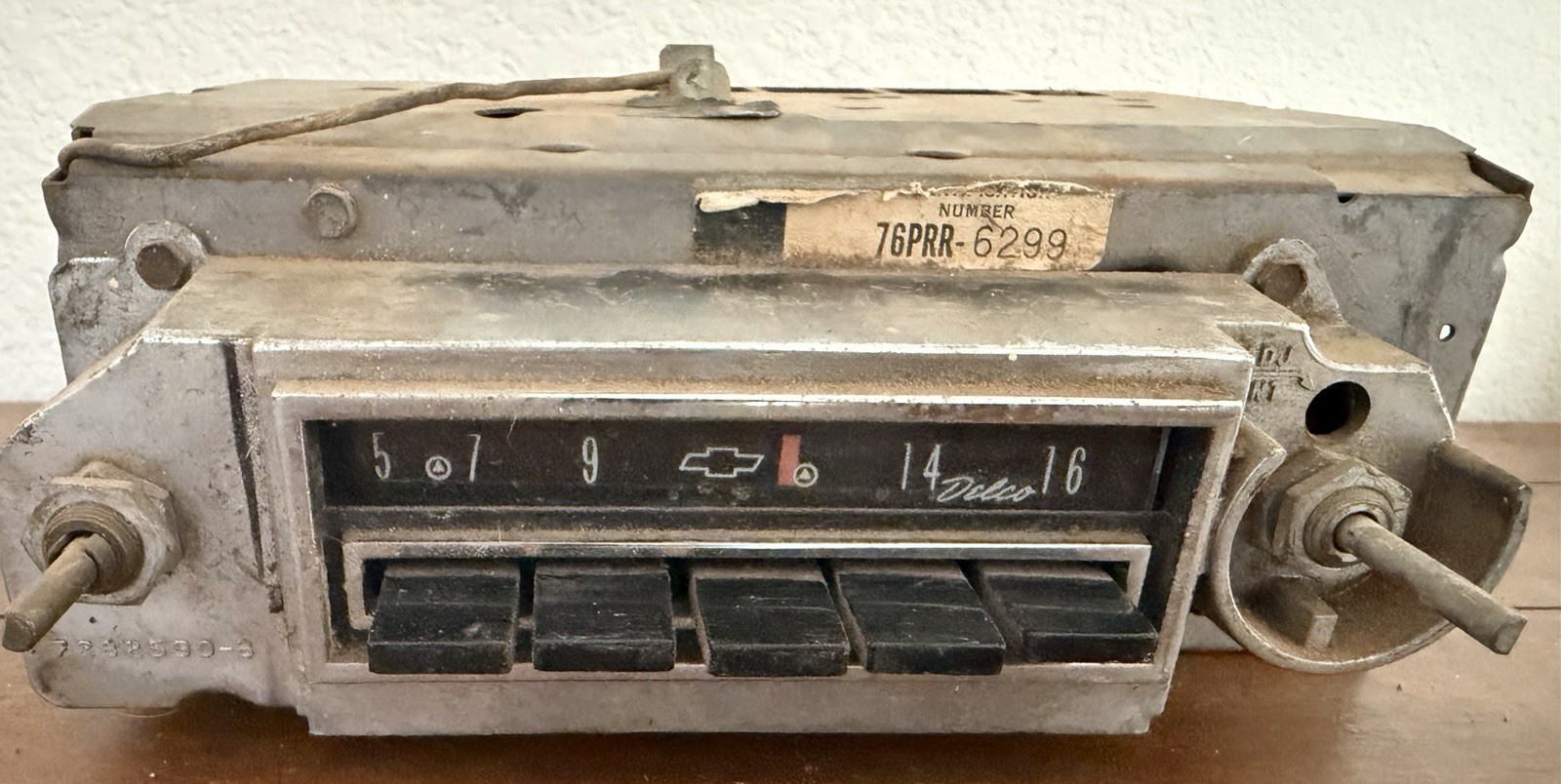 Vintage Delco 7282590-B AM Car Auto Radio 1963 1964 Chevy Untested GM