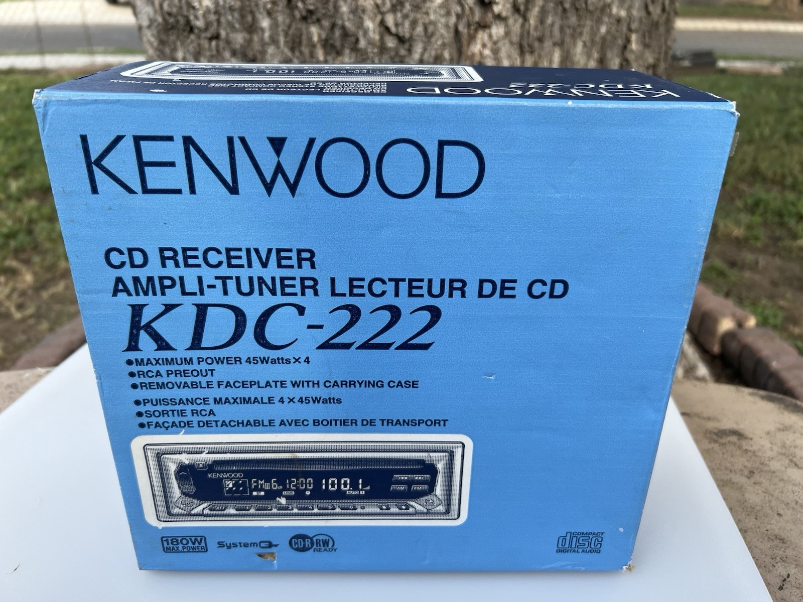 Kenwood KDC-222 Car Stereo Receiver/CD player with mounting sleeve ( New )