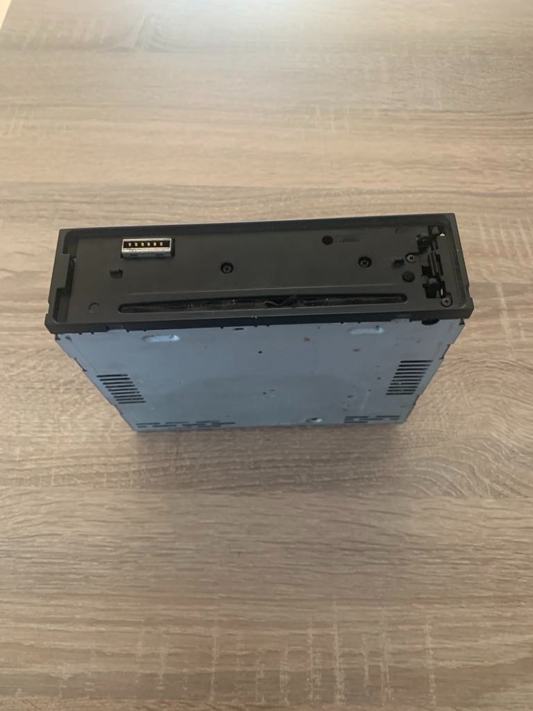 Sony CDX-S2050C