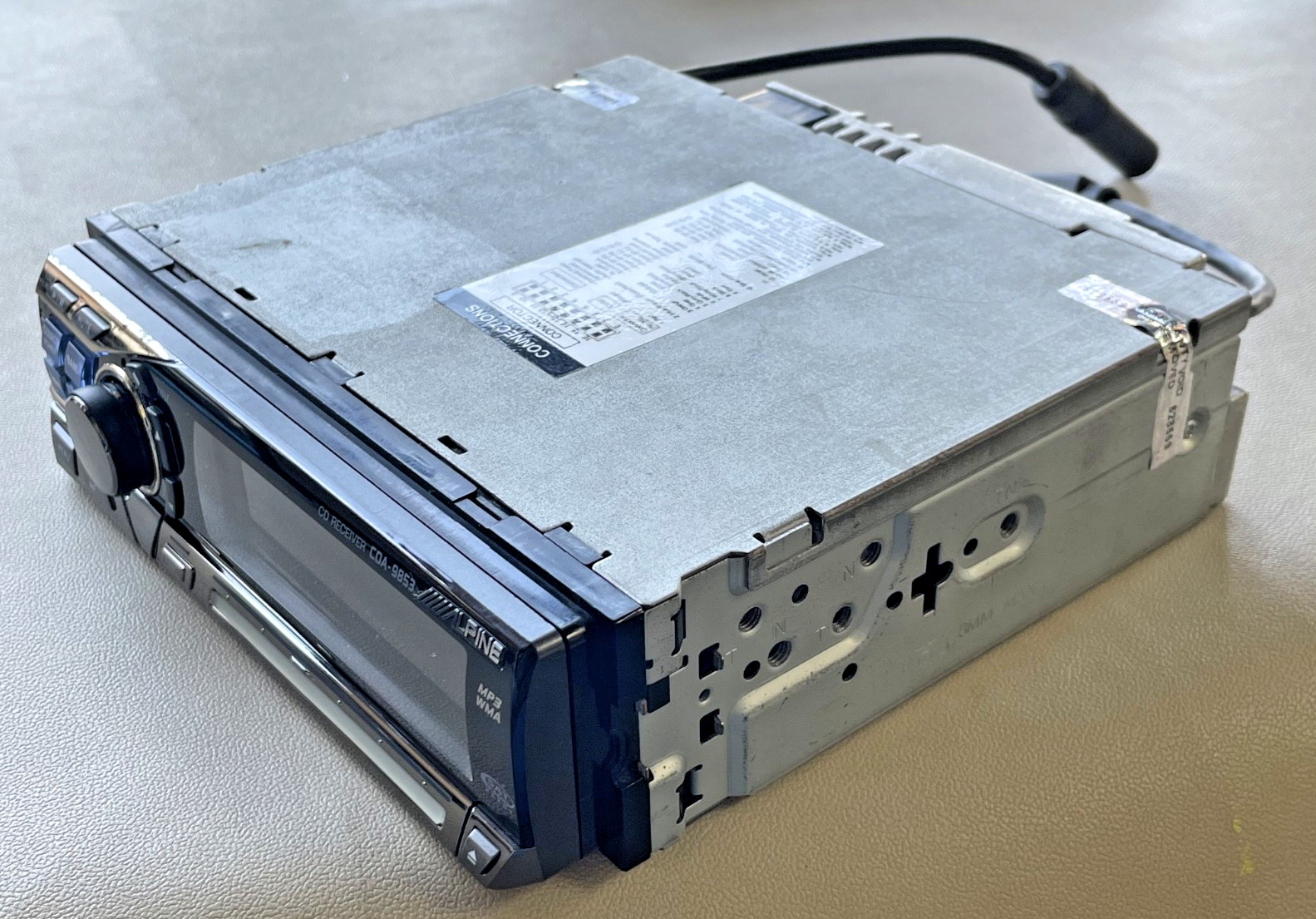 Old School Alpine CDA-9853 MP3/WMA CD Receiver, Video Available — Sped up 1.5x