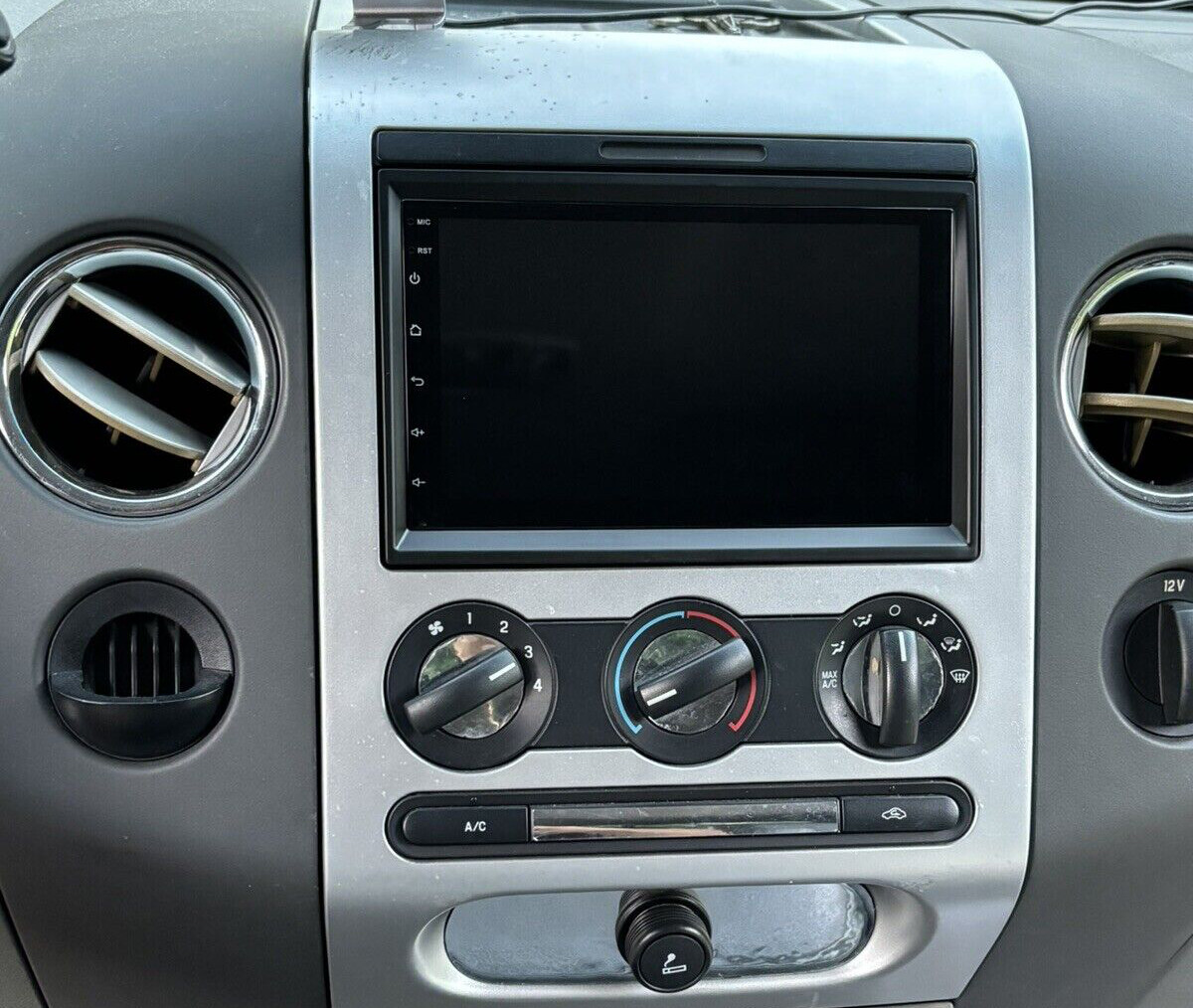 For Ford F-150 2004-2008 Radio Upgrade to Wireless CarPlay Android Auto 7″Screen