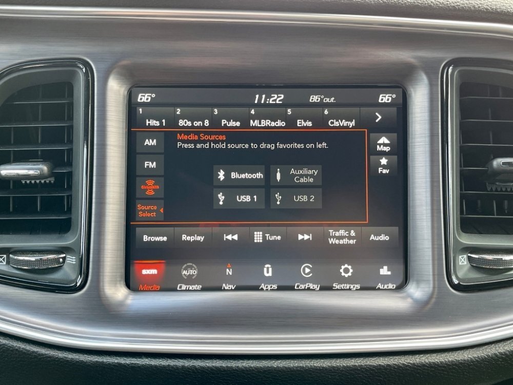 Mopar Uconnect 4 UAS 8.4-inch Touschscreen – z Mount