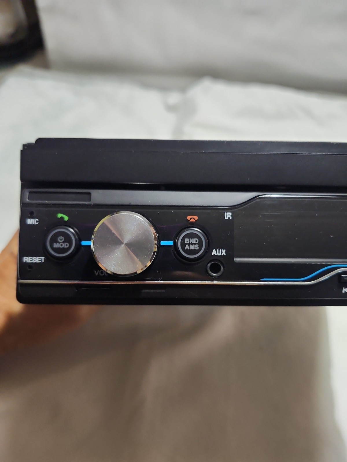 Single DIN Car MP5/MP3/WMA Multimedia Player with USB and AUX Inputs