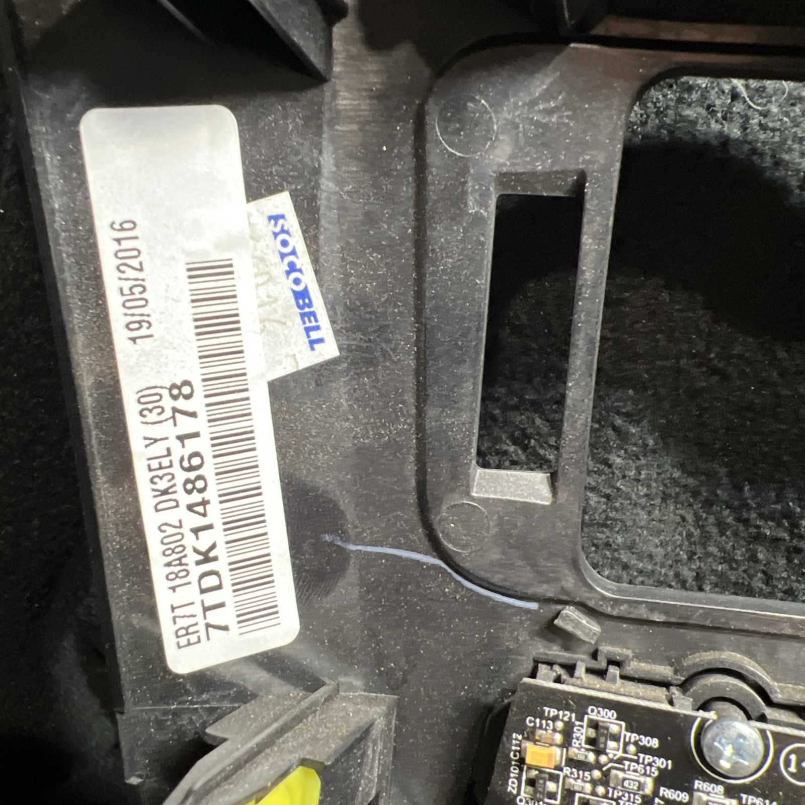 Ford Territory SZ Mk2 icc Unit Facia Only Suit Touch Screen Type Single Zone