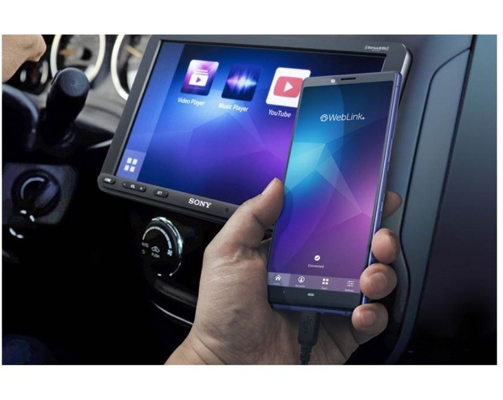 Sony XAV-AX8000, 9″ Digital Multimedia Receiver Player w/ CarPlay & Android Auto