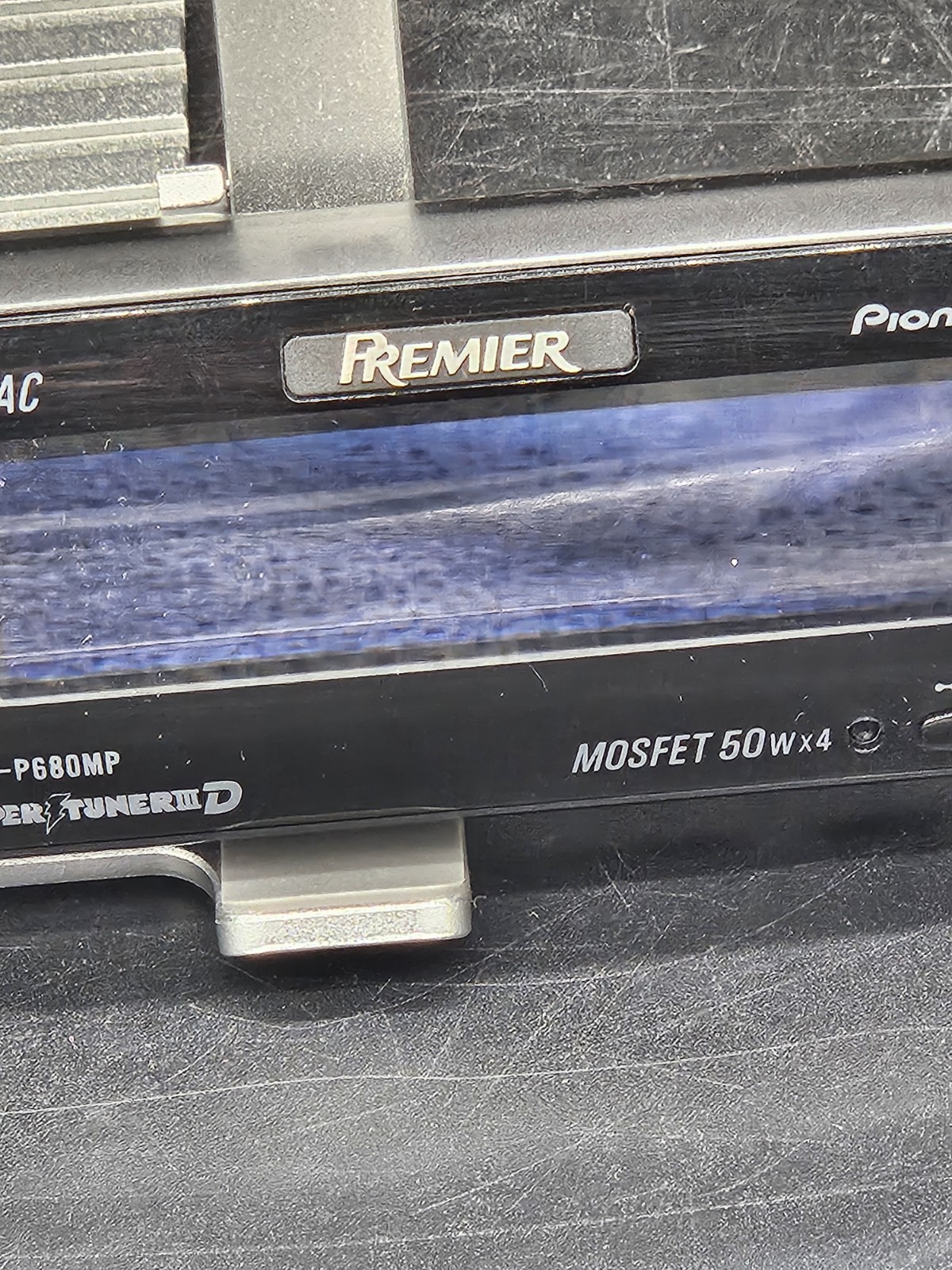 PIONEER PREMIER DEH-P680MP Cd Player Receiver Stereo FACE & CASE ONLY