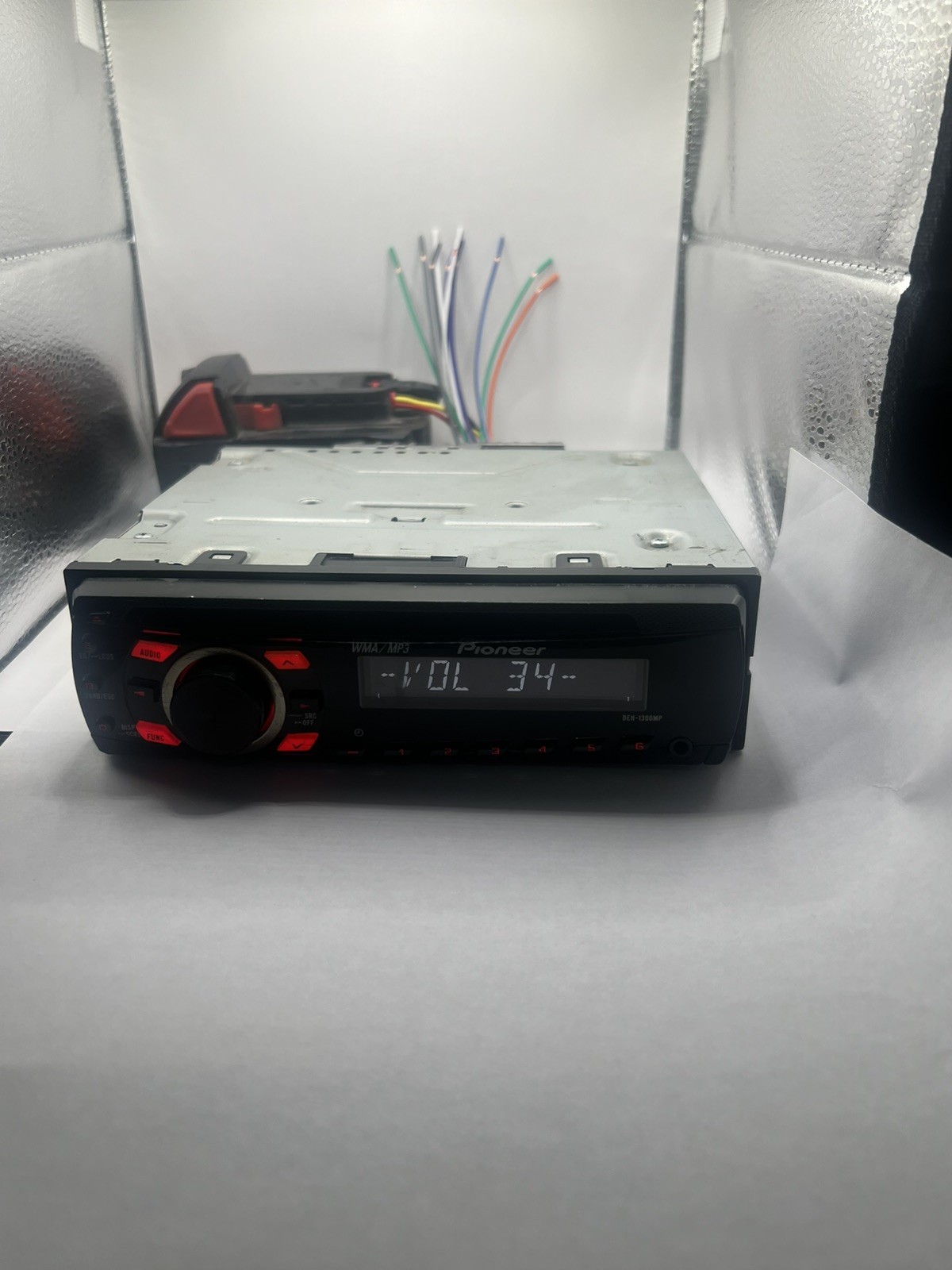 Pioneer DEH-1300MP In-Dash AM/FM Radio CD Player Aux Receiver OEM