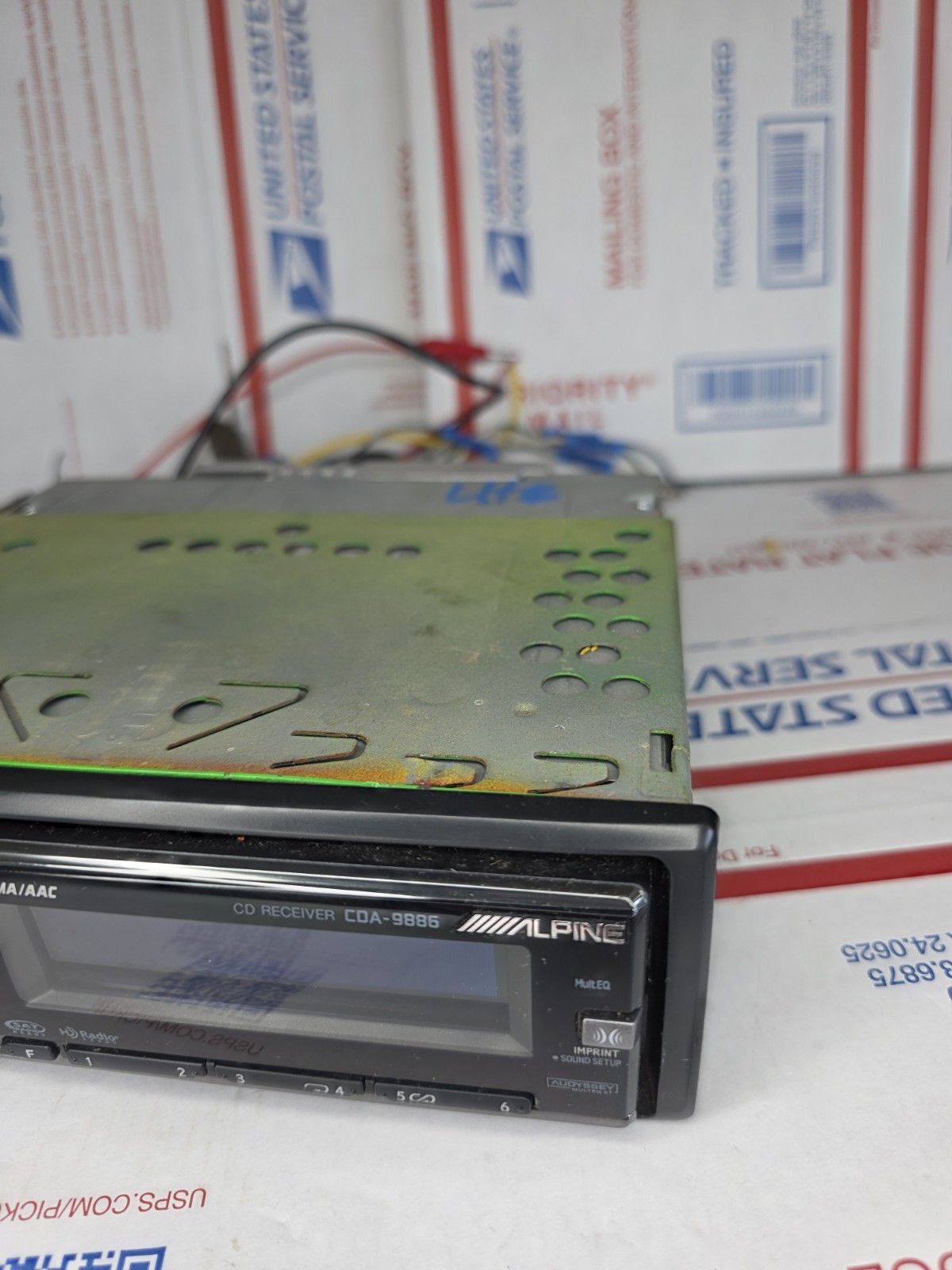 Alpine Car Receiver CDA-9886 CD Player USB Used With Wiring