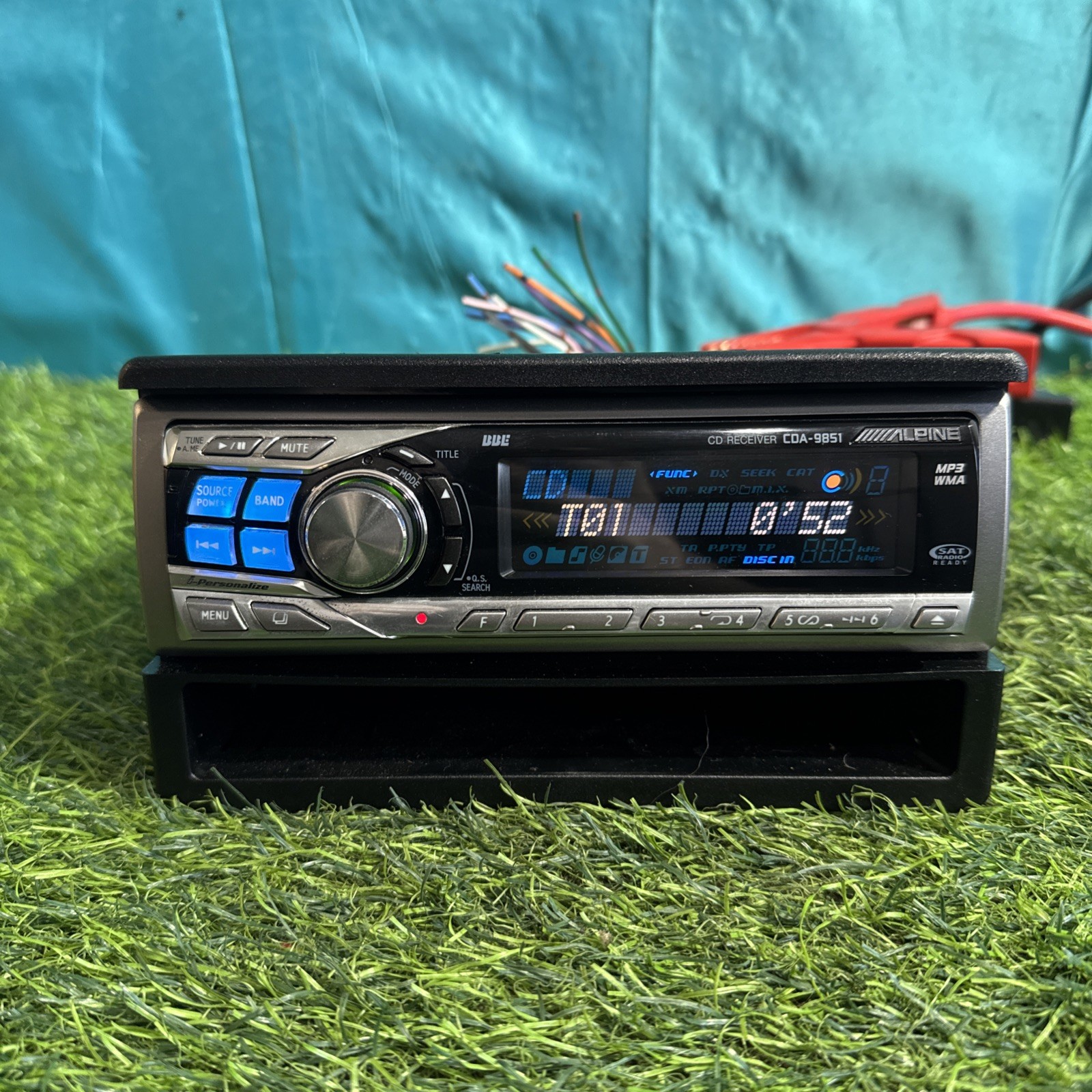 Alpine CDA-9851 CD Player In Dash Receiver Tested