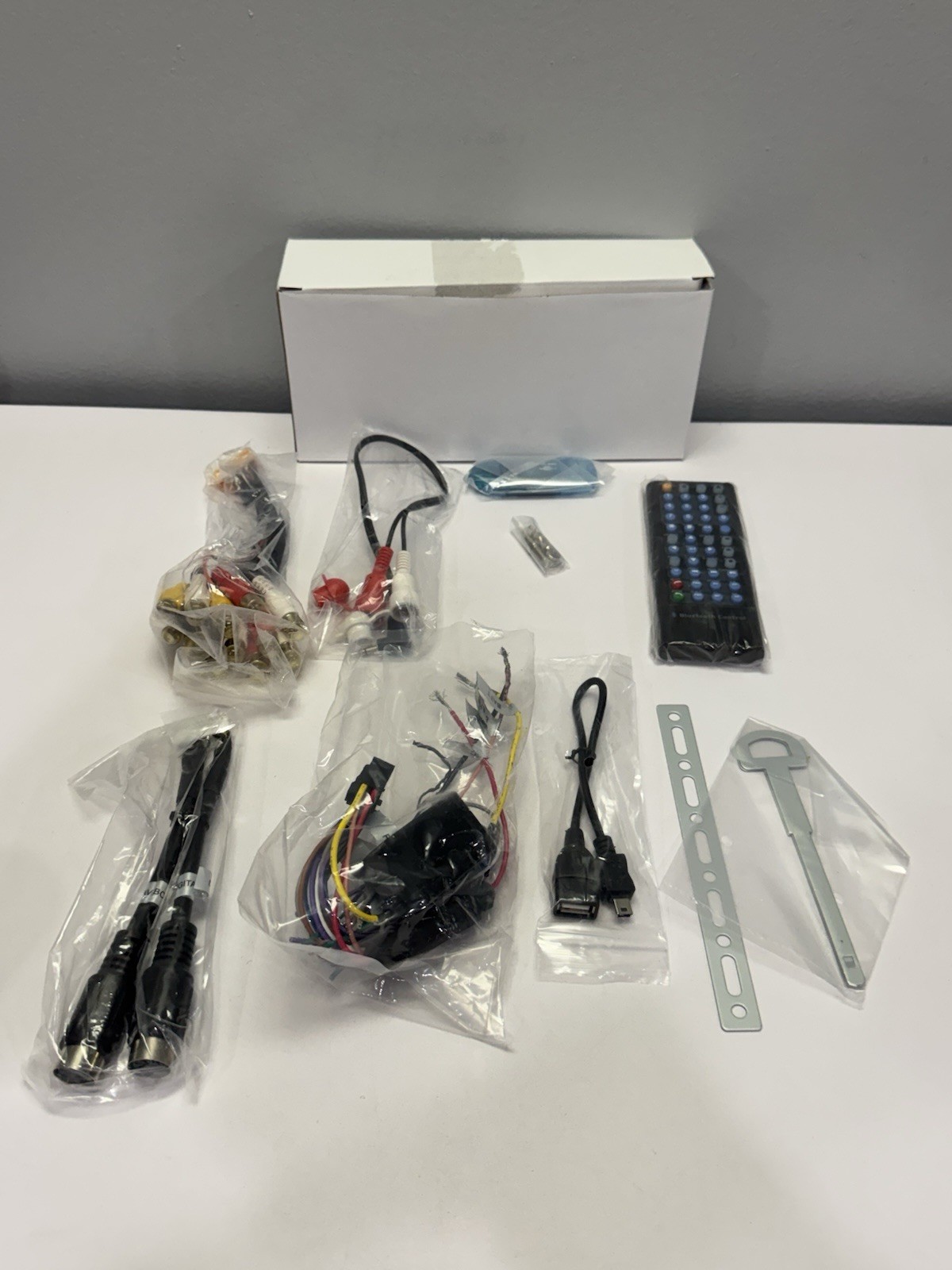 Power Acoustik PD-7002NR DVD Bluetooth Multimedia Receiver w/ 7″ Touchscreen CIB