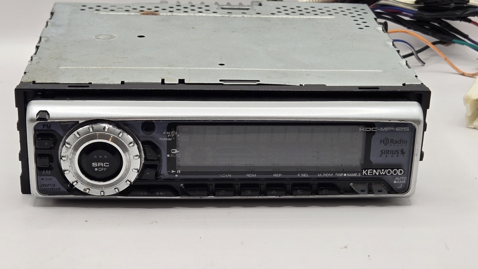 Kenwood KDC-MP425 Sirius Ready Car Stereo CD Radio W/ Detachable Face & Harness