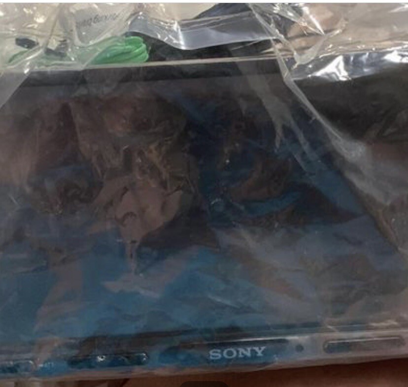 Sony XAV-AX150 6.95” Digital Media Receiver