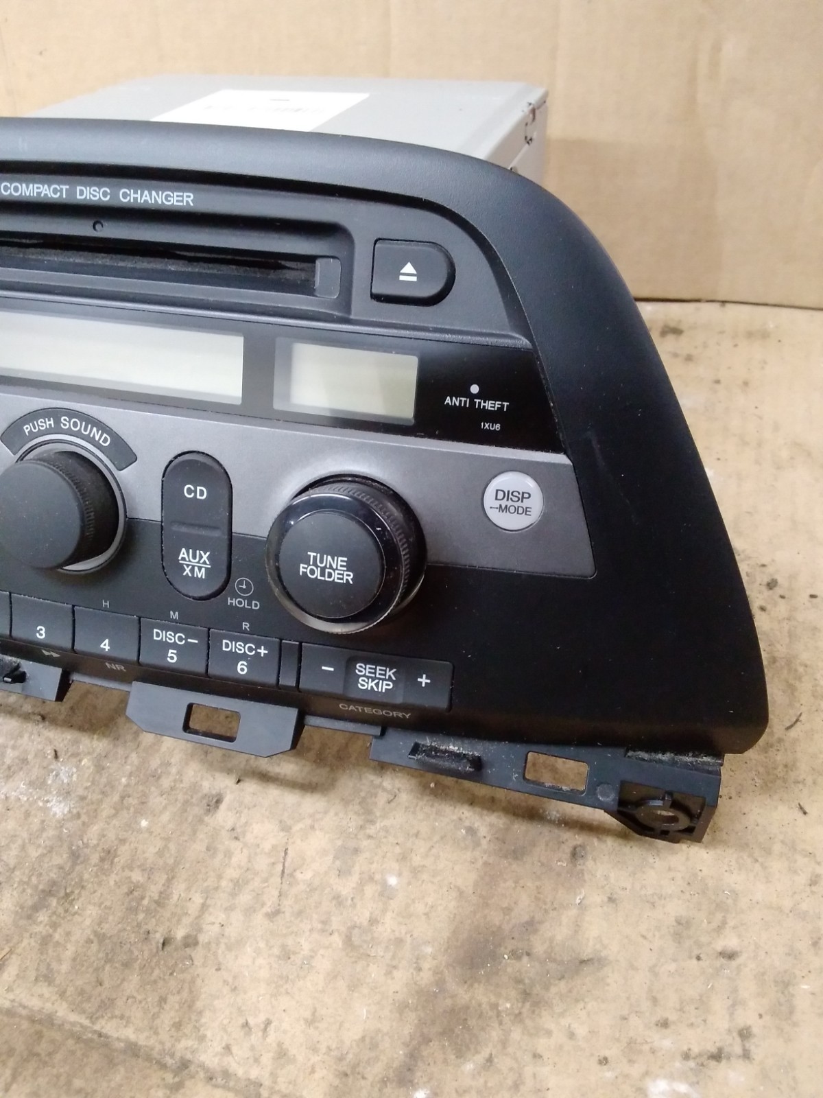 2008 Honda Odyssey AM FM XM MP3 6 CD Radio Receiver 39100-SHJ-A410 2005-2010