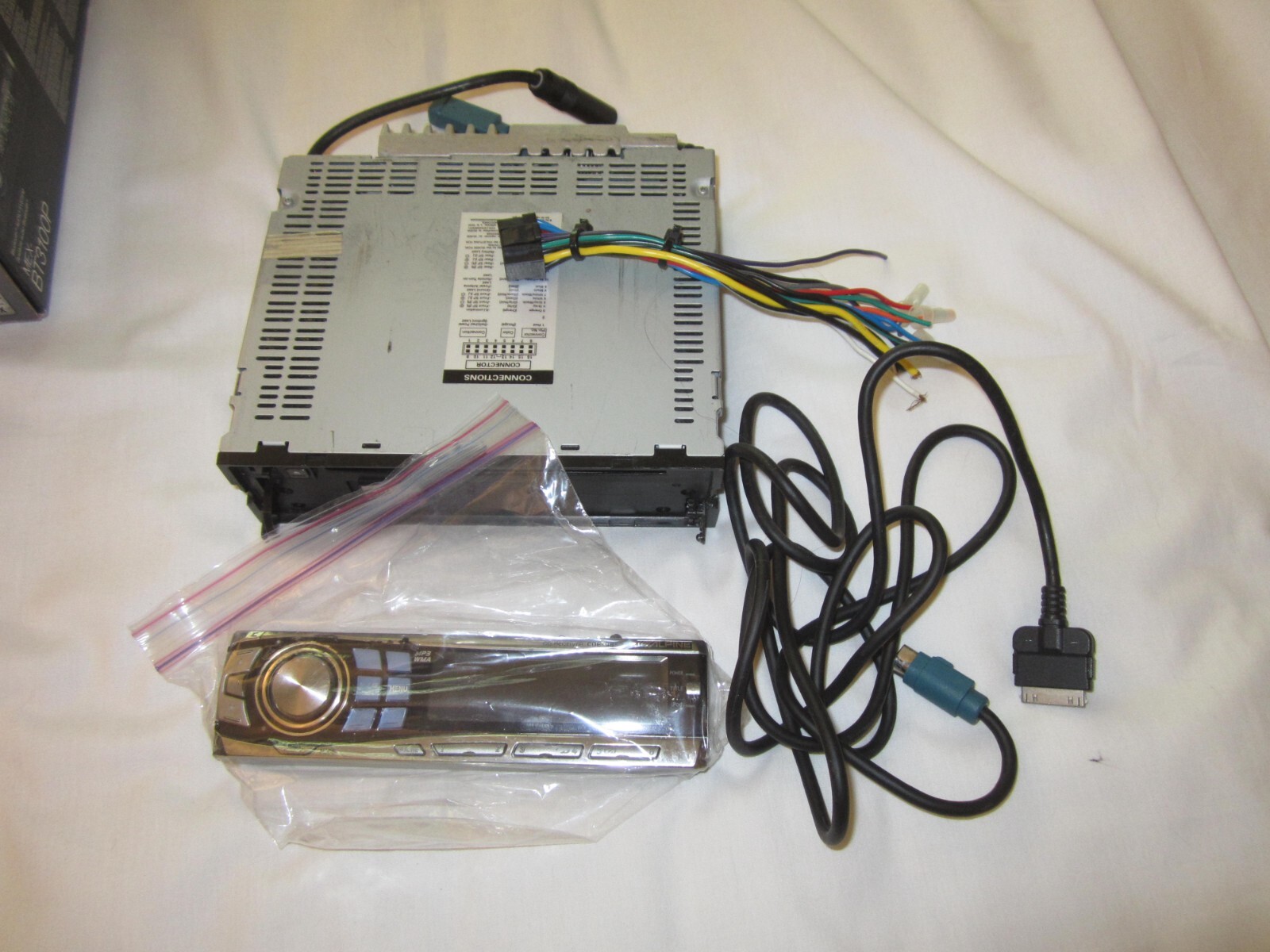 Alpine CDE-9852 Head Unit CD Player MP3 WMA Playback Used W iPod Adapter