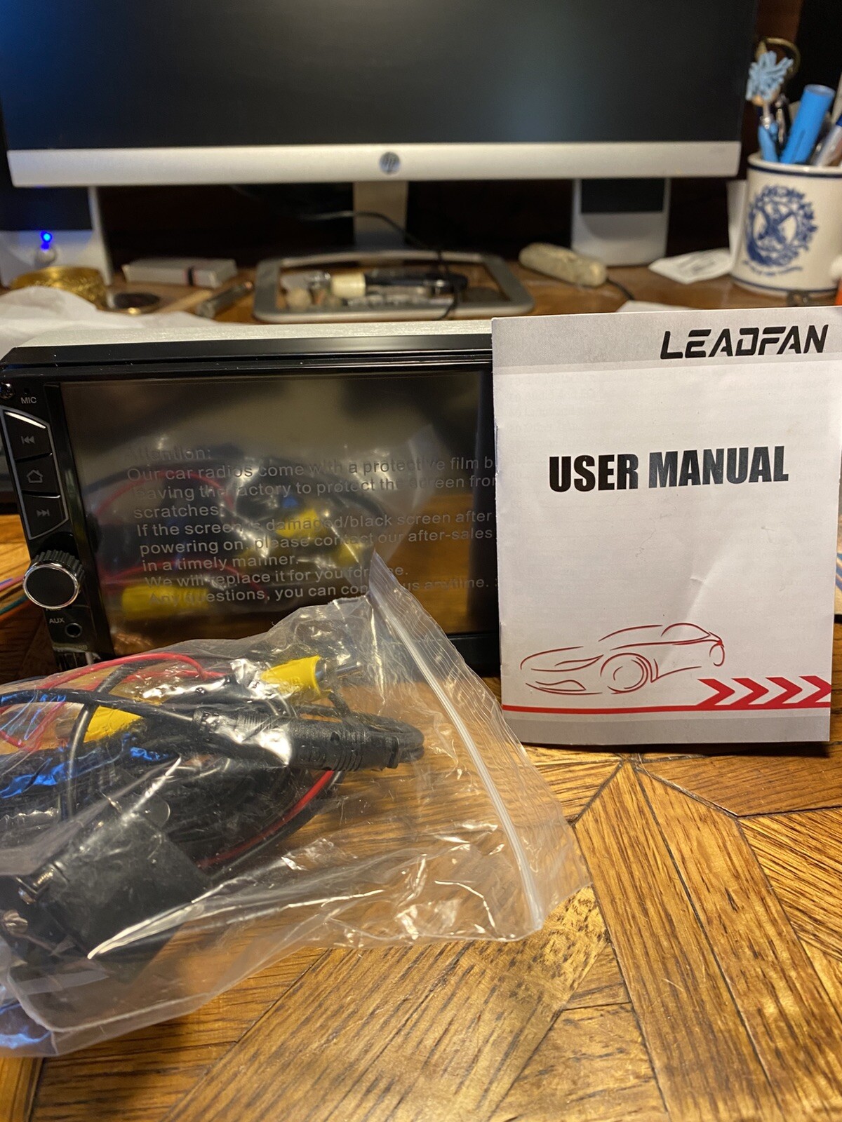 Leadfan In Dash Radio With Backup Camera