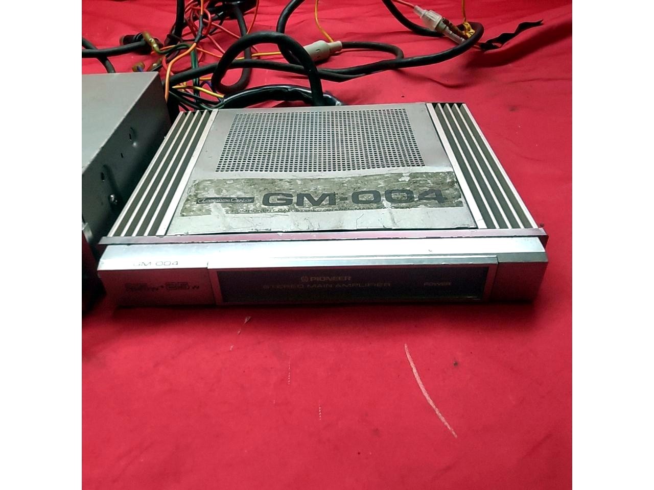 Pioneer KP-007 Car Stereo Receiver For Parts Not Working