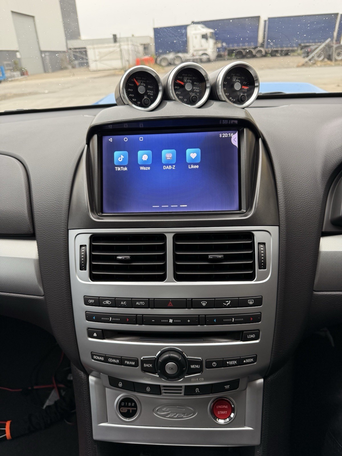 COMBO DEAL— FG MK1/MK2 | SatNav +GPS —Wireless CarPlay | Triple Gauge Pod/Fascia