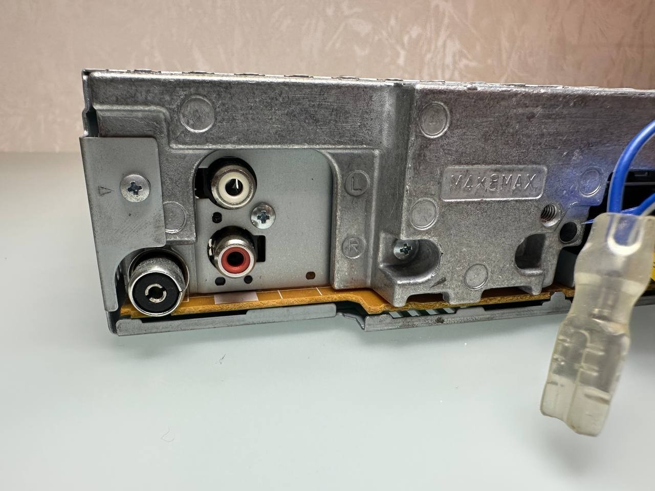 Pioneer DEH-1900R Car CD Player Stereo Detachable Face MOSFET 50Wx4 Tested