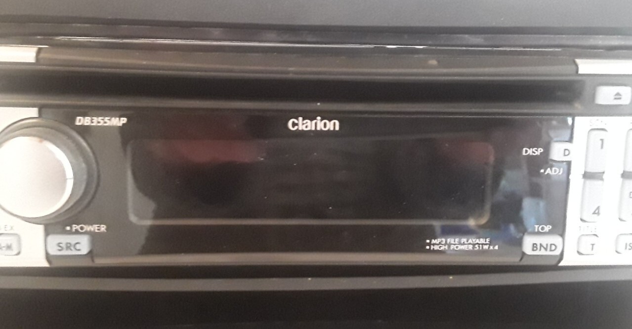 Clarion DB355MP In-Dash Car Stereo CD Receiver MP3 Detachable Face w/ Remote