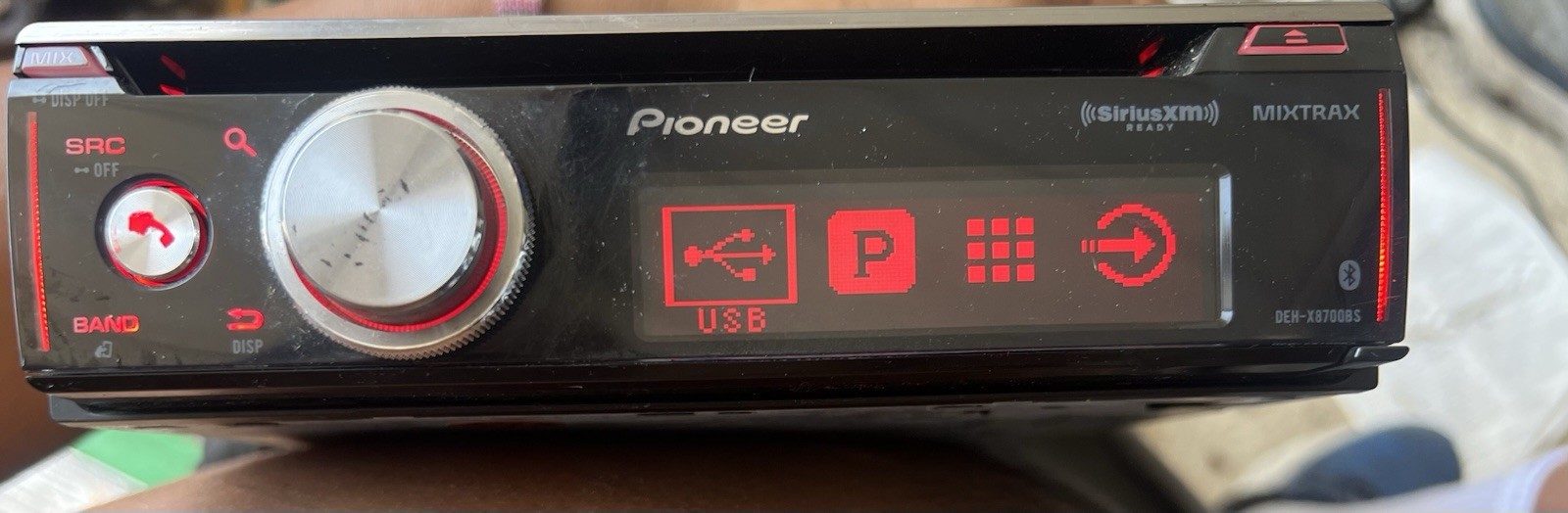 OLD SCHOOL. Pioneer DEH-X8700BS CD receiver Bluetooth App Android Pandora Talk