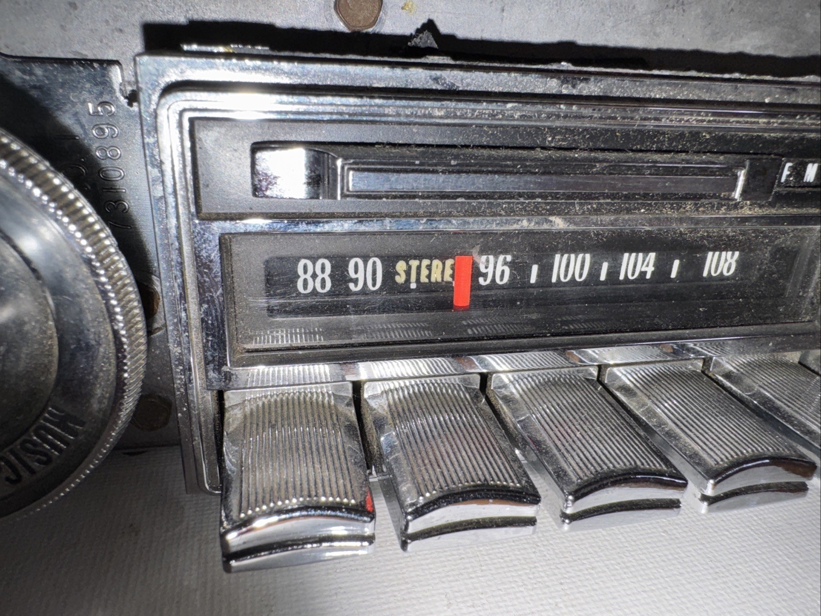 Rare DELCO Radio GMC Model 13AFM1 Serial 1019305 Hard To Find