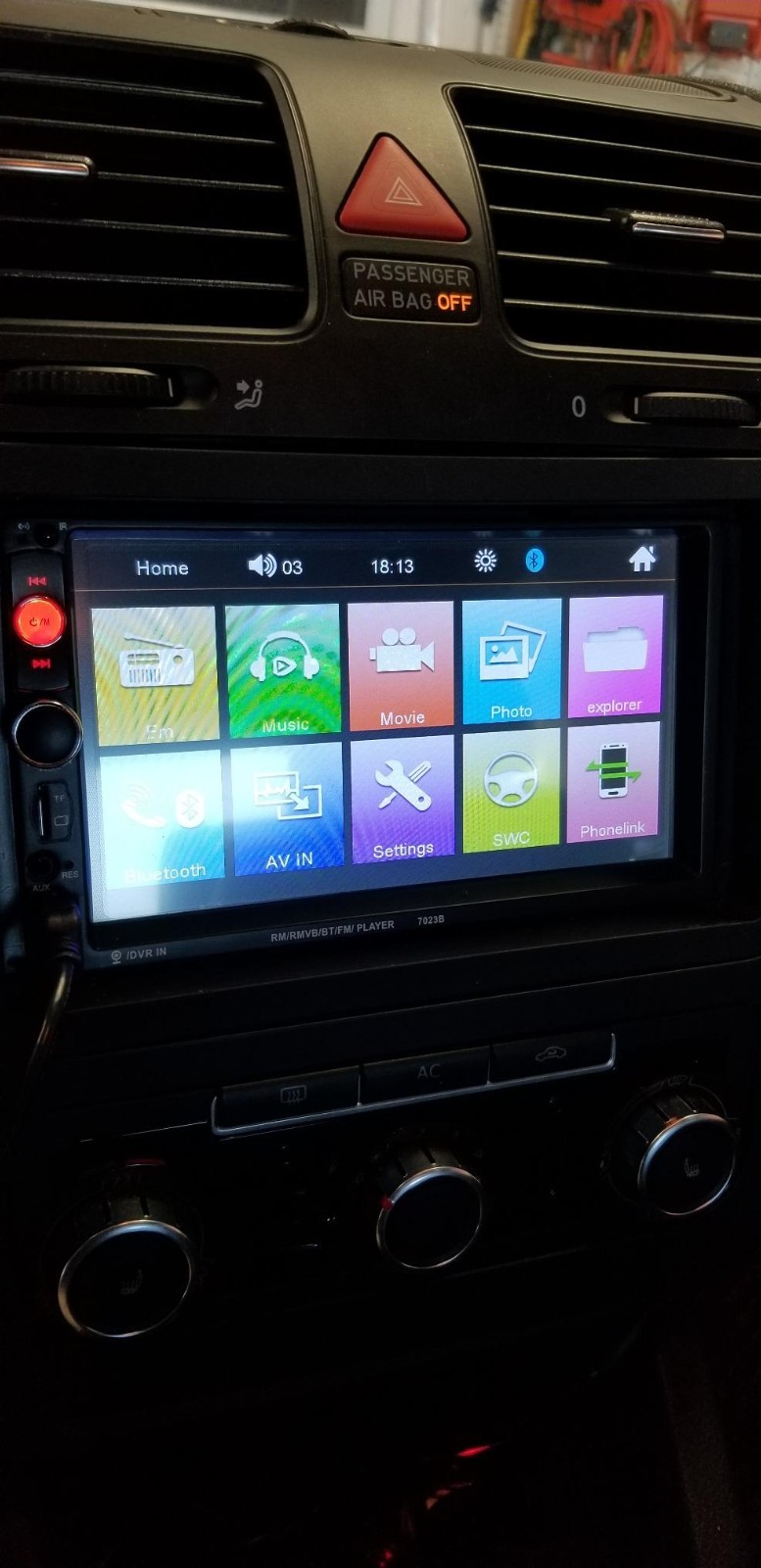 High-Definition 7″ Car Stereo MP5 Player with Bluetooth & Steering Wheel Remote