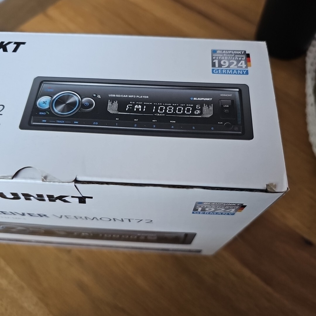 Blaupunkt VERMONT72 Mechless Receiver With Bluetooth