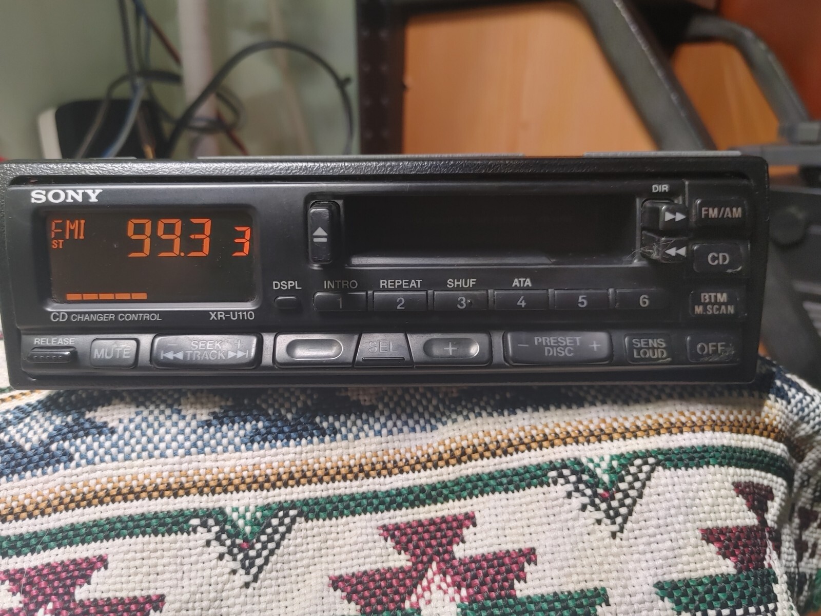 VTG 90s Old School SONY XR-U110 Car Stereo Radio Cassette Audio Deck Unilink CD
