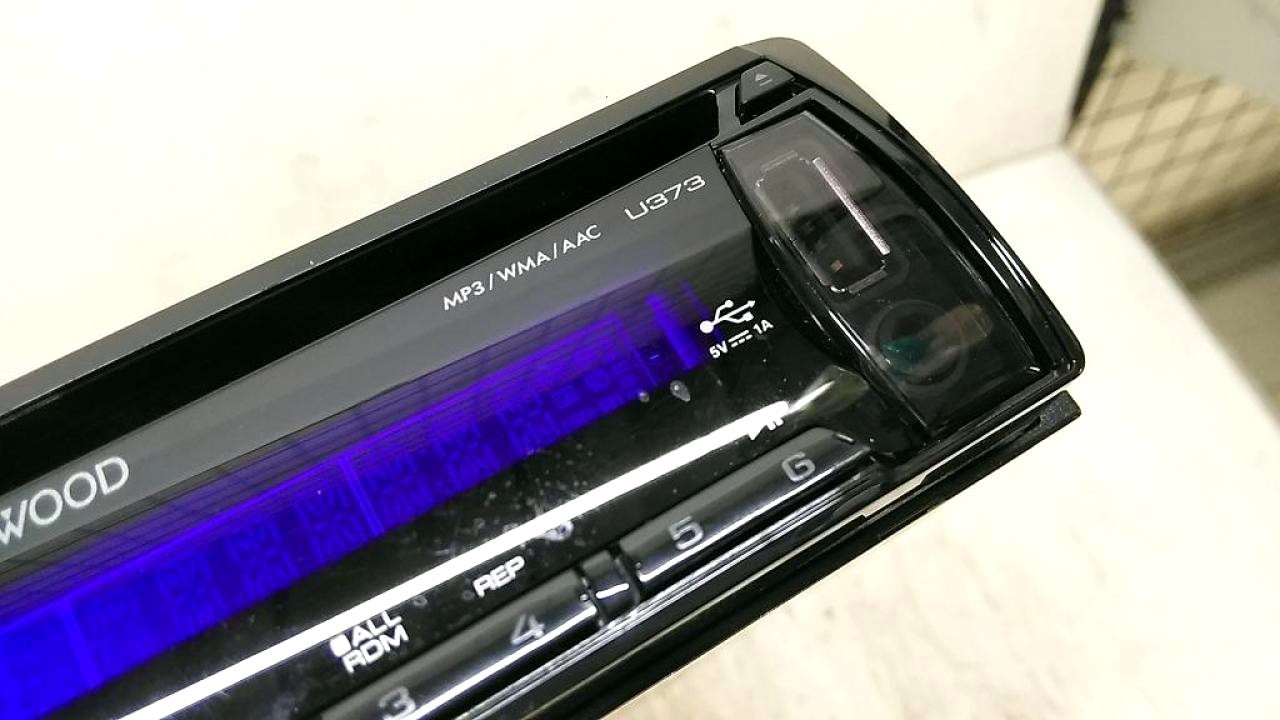 Kenwood U373 Car Stereo Receiver Tested Working USB AUX w/ Manual
