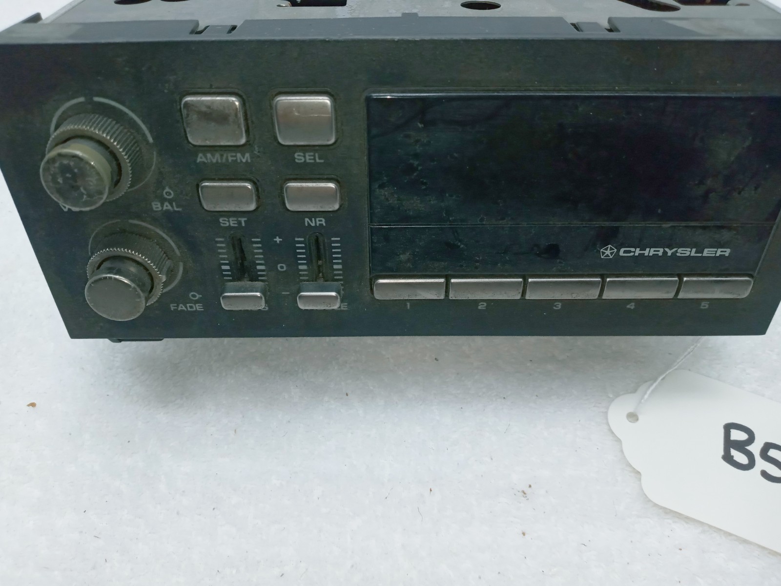 OEM Mopar Chrysler AM FM 1989-90 Chrysler Models Pn 4469089