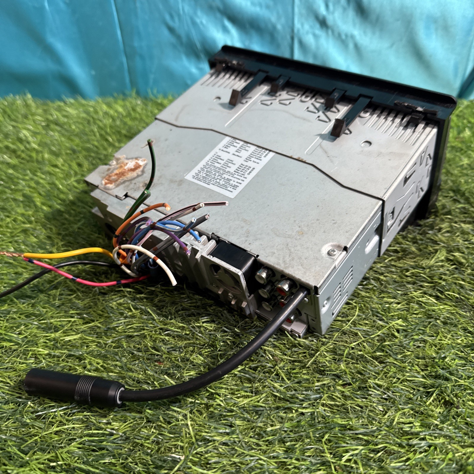 Alpine CDA-9851 CD Player In Dash Receiver Tested