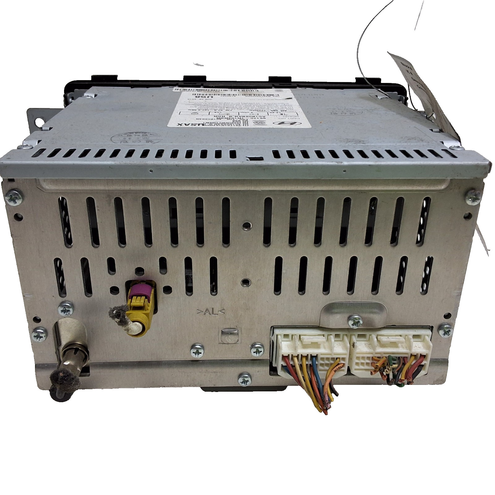 15 16 17 Hyundai accent AM FM XM CD radio receiver OEM 96170-1R152RDR