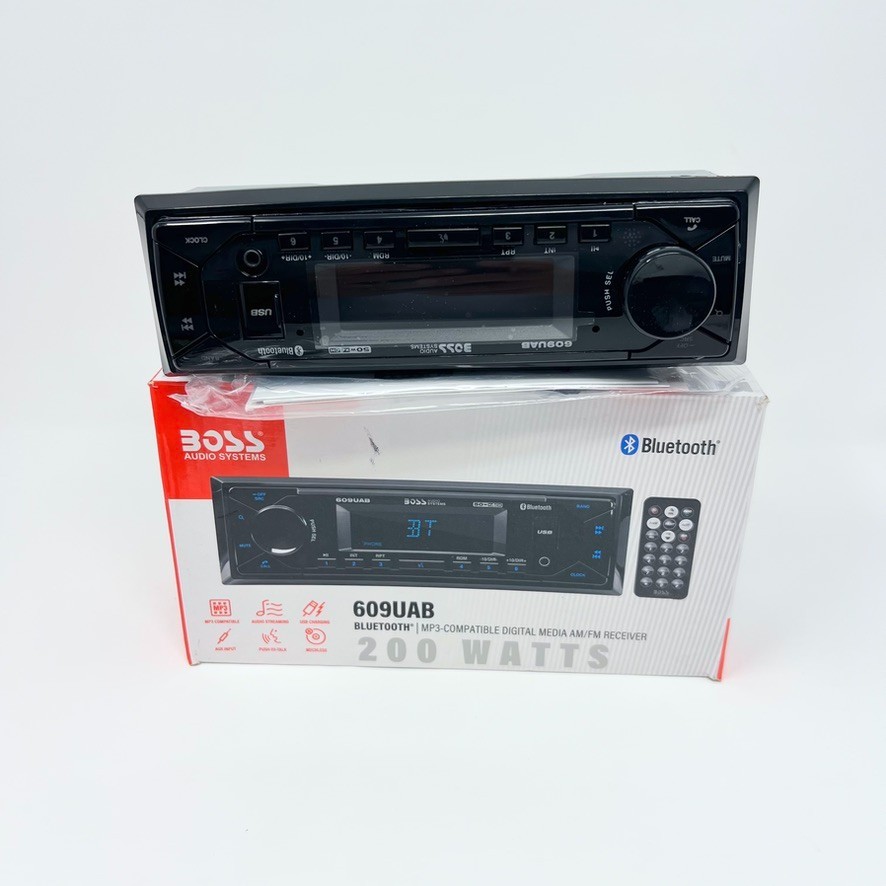 BOSS Audio Systems 609UAB Multimedia Car Stereo Single Din Bluetooth Audio