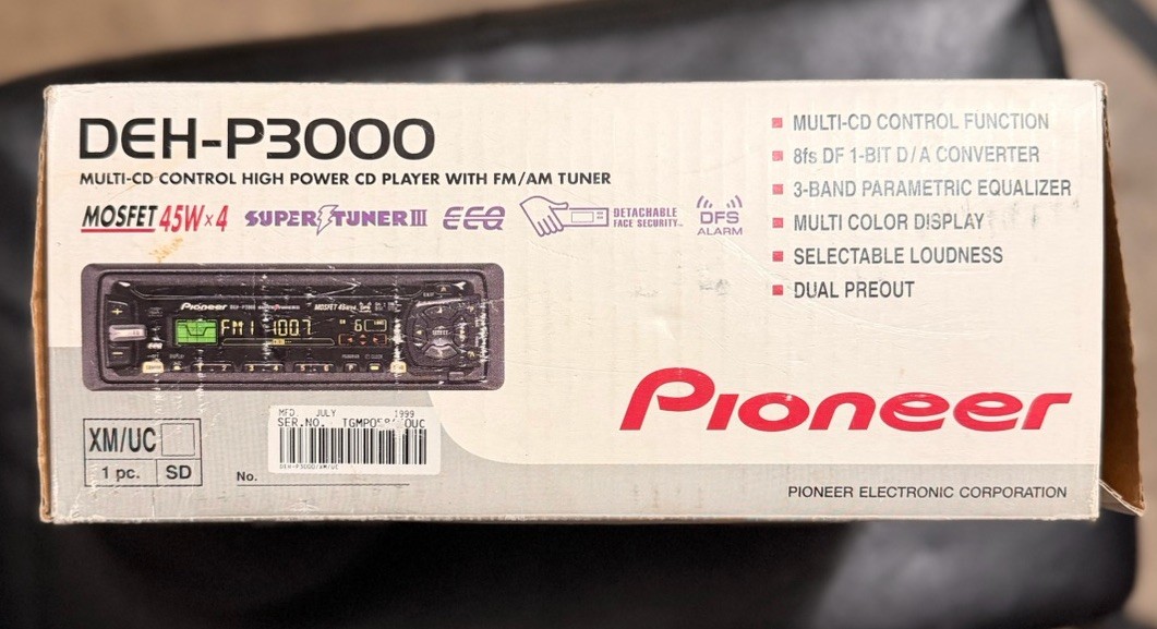 Pioneer Car CD Receiver DEH-P3000 WMA MP3 ACC Stereo Radio Never Installed